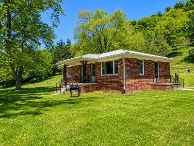 202 Maggart Rd, Elmwood, TN 38560
