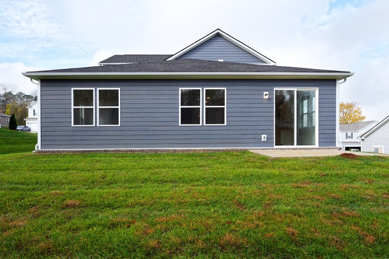 2372 Williamsport Ldg, Columbia, TN 38401