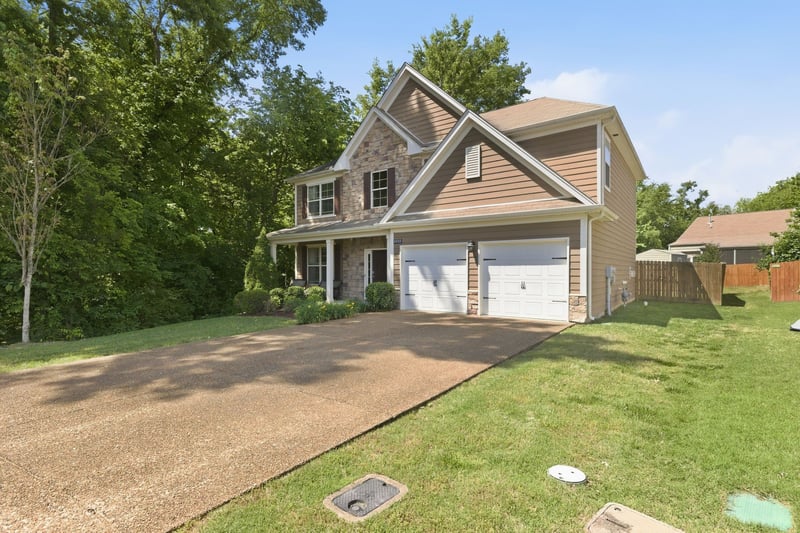 4008 Corey Ct, Spring Hill, TN 37174