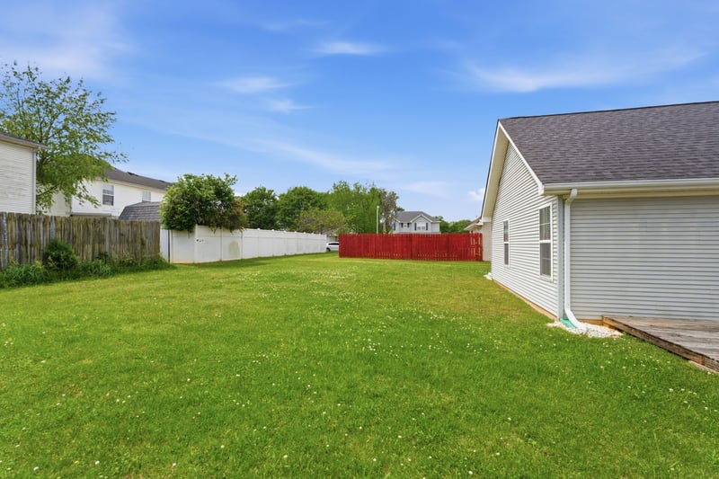 5095 Cornelius Dr, Murfreesboro, TN 37129