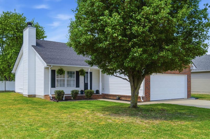 1118 Melvin Dr, Murfreesboro, TN 37128