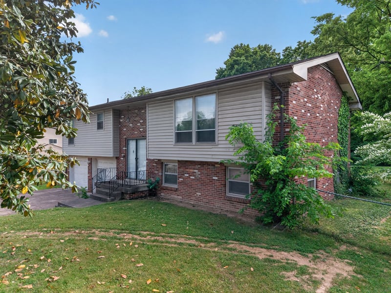 4049 Darlene Dr, Antioch, TN 37013