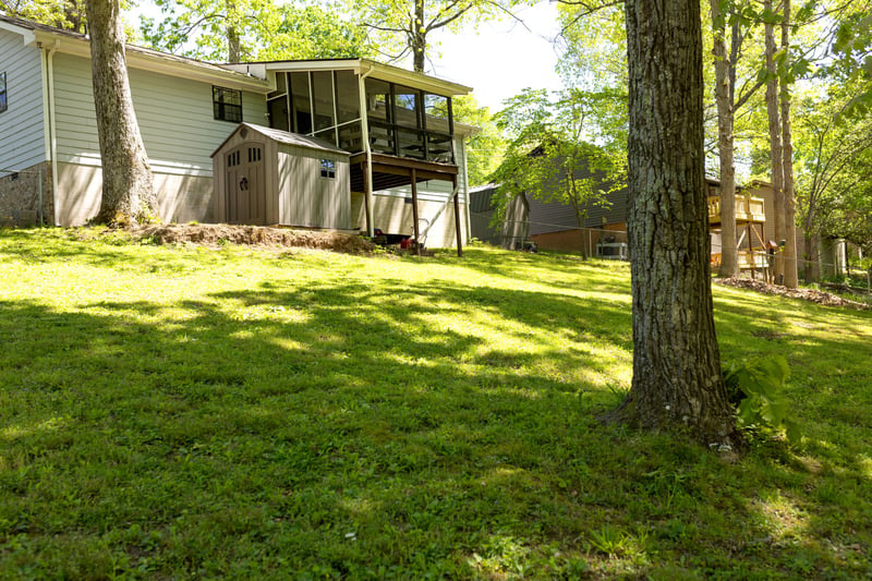 1822 Winding Way Dr, White House, TN 37188