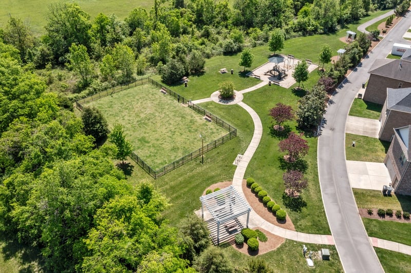 124 Ashcrest Pt, Hendersonville, TN 37075