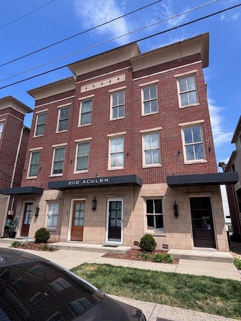 2112 Acklen Ave #201, Nashville, TN 37212