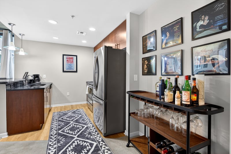 415 Church St #1707, Nashville, TN 37219