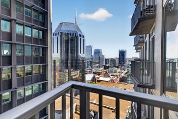 415 Church St #1707, Nashville, TN 37219