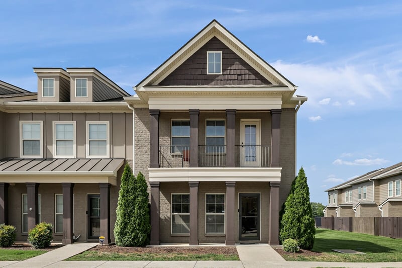 3111 Blue Sky Dr, Murfreesboro, TN 37130