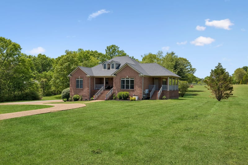 94 Mires Rd, Mount Juliet, TN 37122
