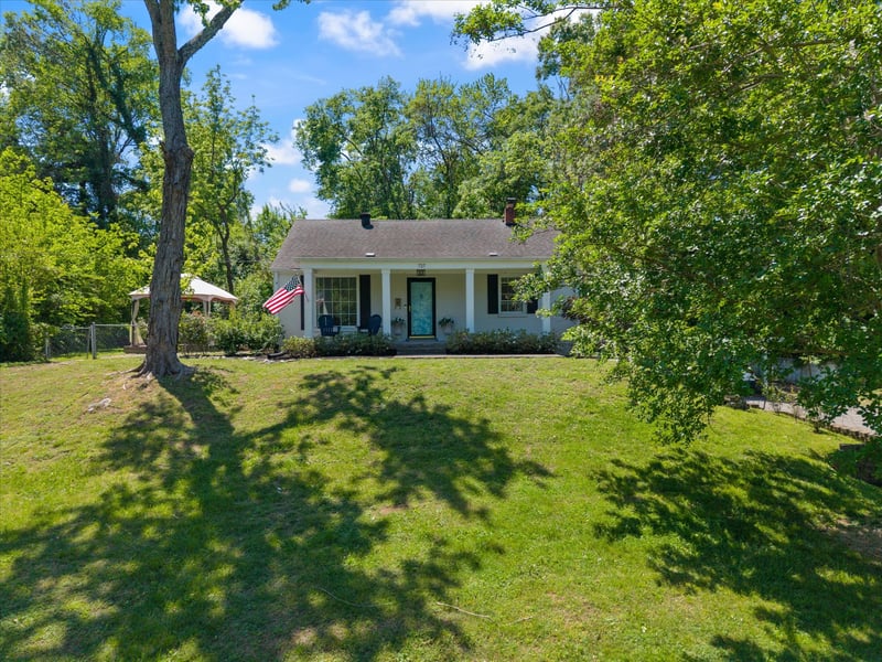 727 Woodmere Dr, Nashville, TN 37217