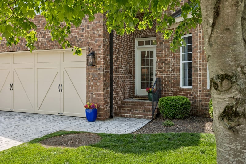 1119 Isaac Franklin Dr, Gallatin, TN 37066