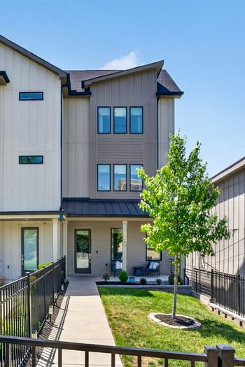 124B Fern Ave, Nashville, TN 37207