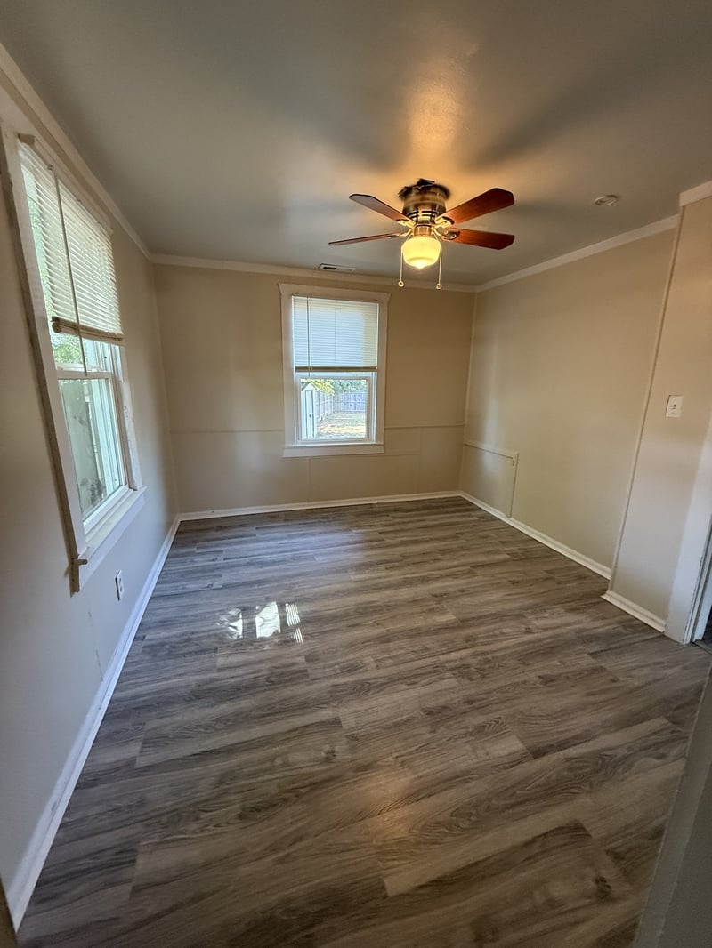109 Tyree Springs Rd, White House, TN 37188