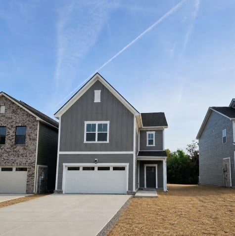 557 Twyla Dr, Lebanon, TN 37087