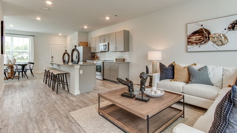 2603 Comanche Ct, Columbia, TN 38401