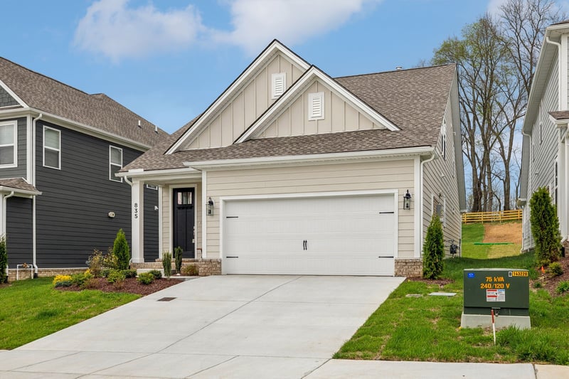 835 Sugarbush Ln, Spring Hill, TN 37174