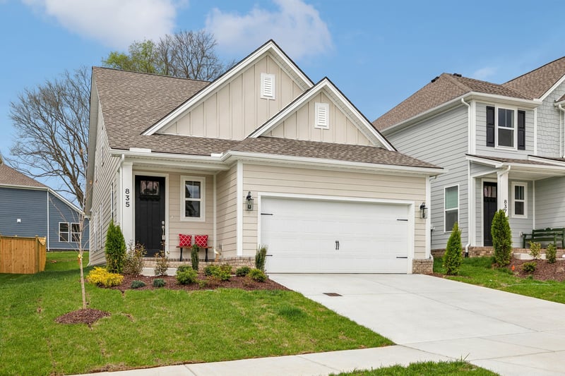 835 Sugarbush Ln, Spring Hill, TN 37174