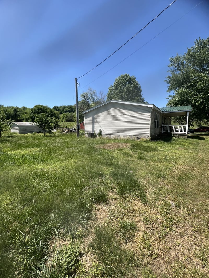 11 Preston Ln, Elmwood, TN 38560