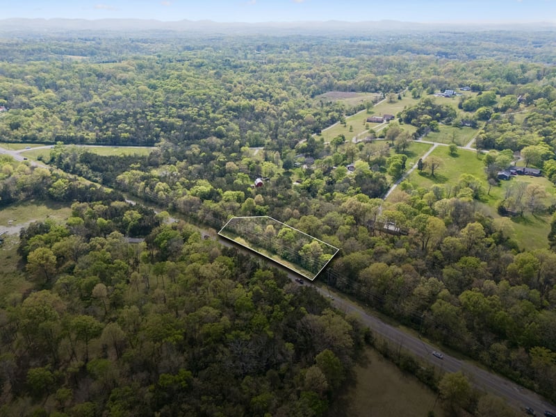 Twin Oaks Ln, Antioch, TN 37013