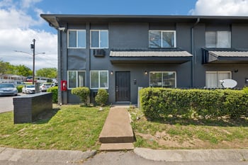 550 Harding Pl #A101, Nashville, TN 37211