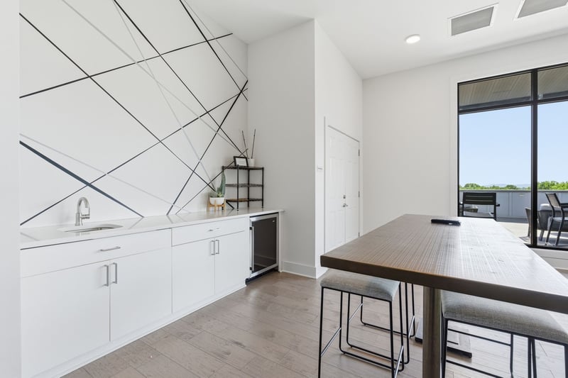 1041 E Trinity Ln #216, Nashville, TN 37216