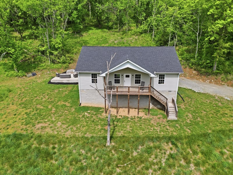 78 Dog Branch Rd, Pleasant Shade, TN 37145