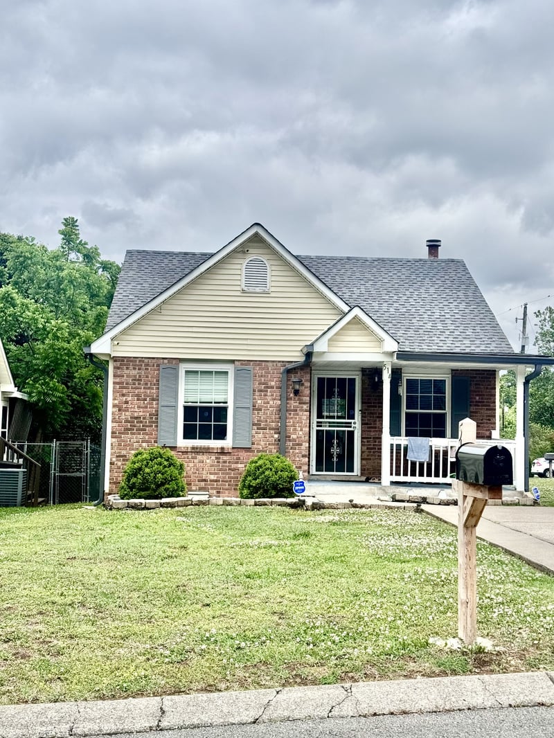 514 Park Ct, Nashville, TN 37211