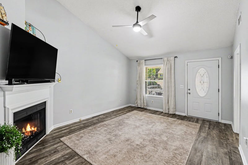 514 Park Ct, Nashville, TN 37211