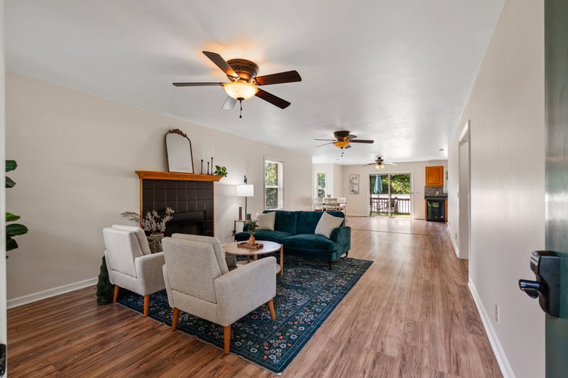 1004 Copper Still Ct, Kingston Springs, TN 37082