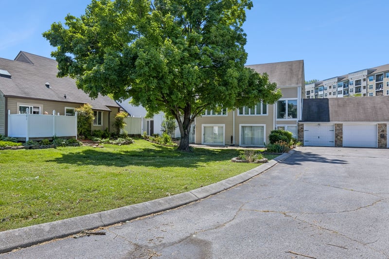 603 Rockwood Dr, Hermitage, TN 37076