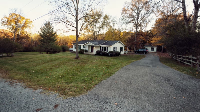 2020 Estes Ln, Columbia, TN 38401