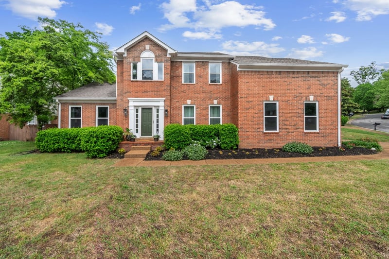 5301 Barton Vale Ct, Nashville, TN 37211