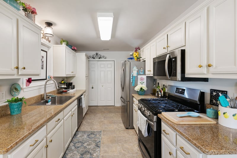 1129 Mcdonough Cir, Thompsons Station, TN 37179