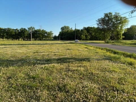 Dry Creek Rd, Mount Pleasant, TN 38474