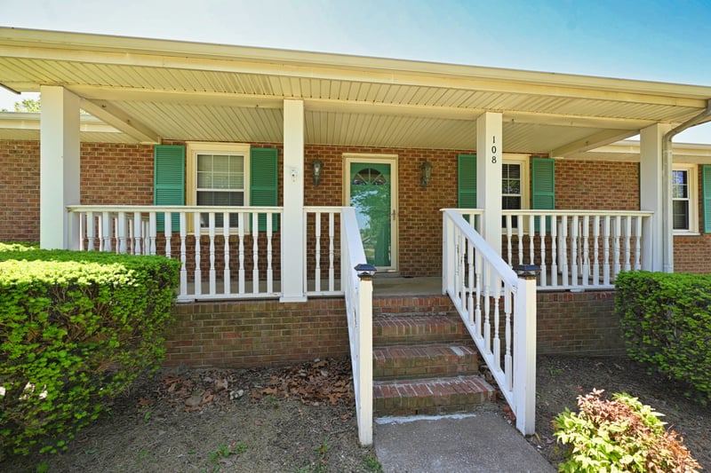 108 Oakland Ct, White House, TN 37188