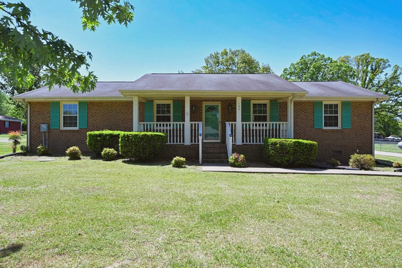 108 Oakland Ct, White House, TN 37188