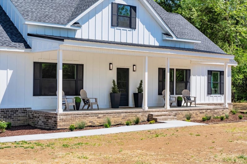 1736 Barker Rd, Columbia, TN 38401
