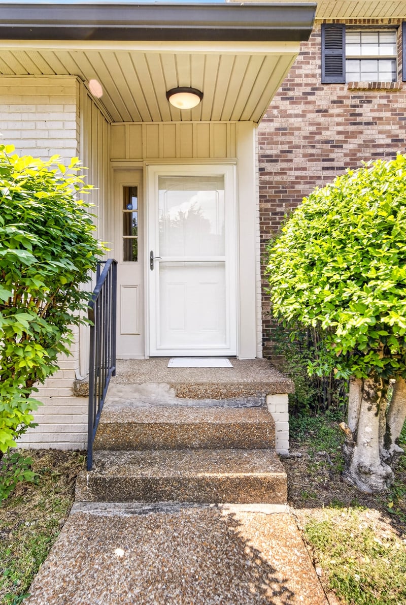 4001 Anderson Rd #B129, Nashville, TN 37217