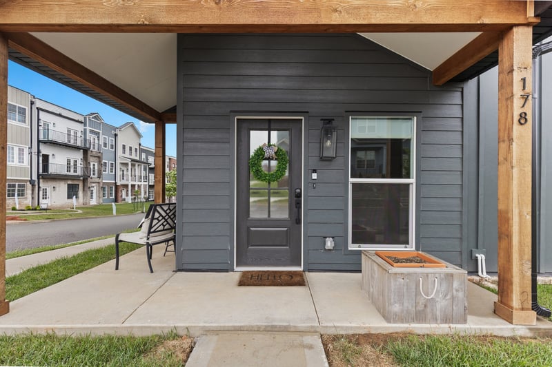 178 Charleston Ave, Pleasant View, TN 37146