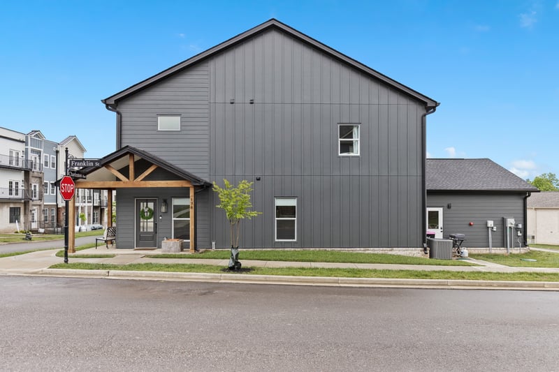 178 Charleston Ave, Pleasant View, TN 37146