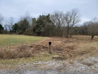 17 Winding Hills Ln, Gordonsville, TN 38563