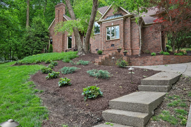 27 Annandale , Nashville, TN 37215