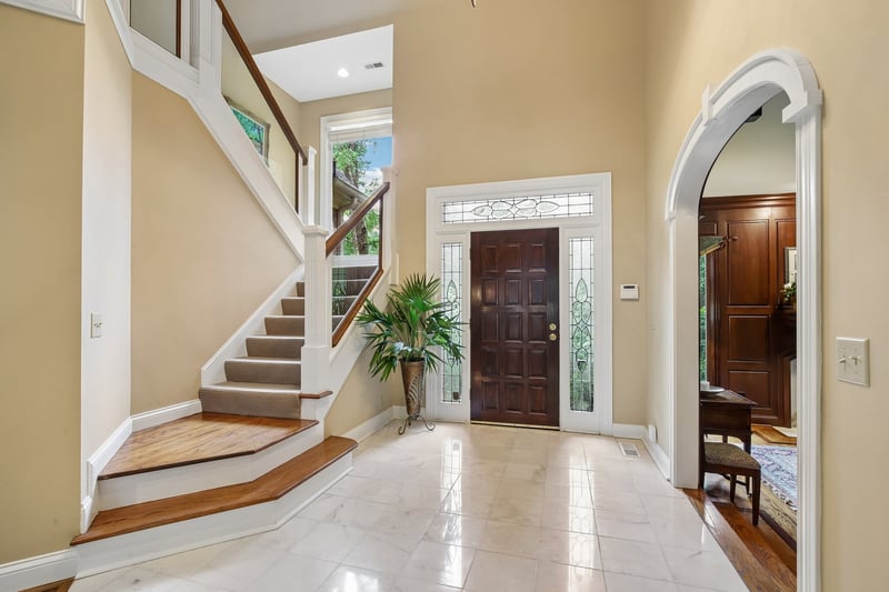 27 Annandale , Nashville, TN 37215