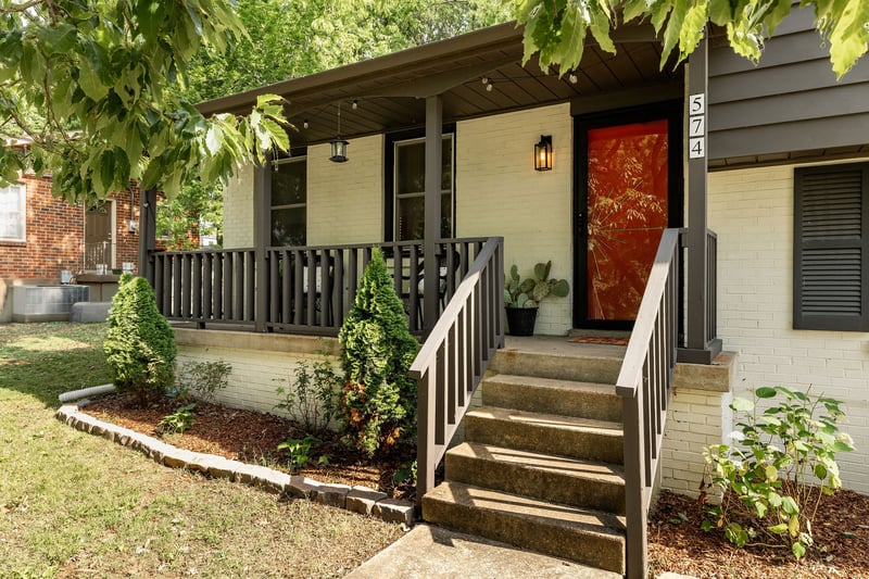 574 Anderson Ln, Madison, TN 37115