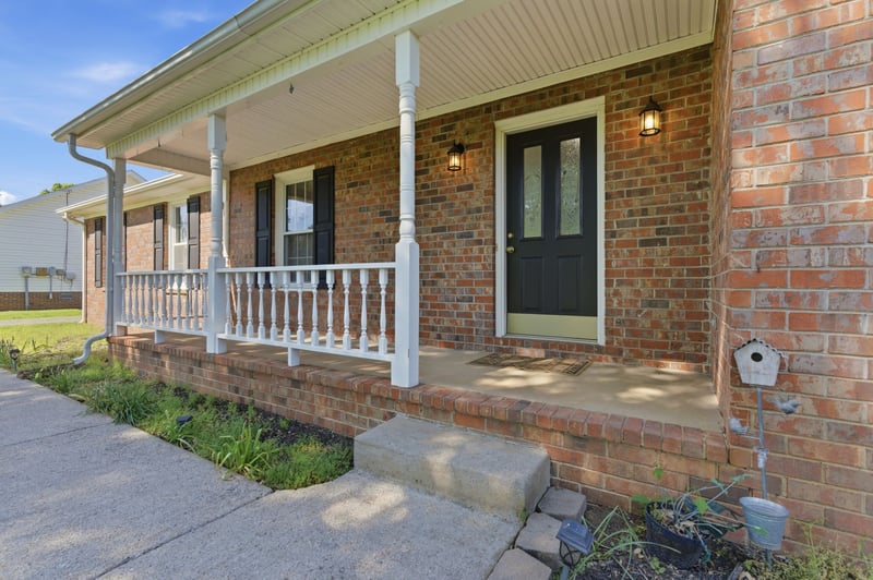 9837 Roanoke Dr, Murfreesboro, TN 37129