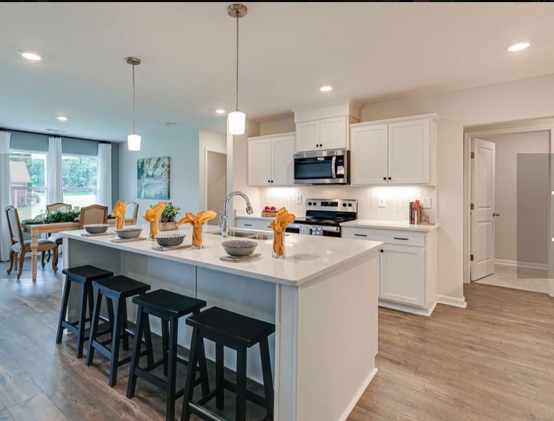 708 Larry Cir, Mount Pleasant, TN 38474