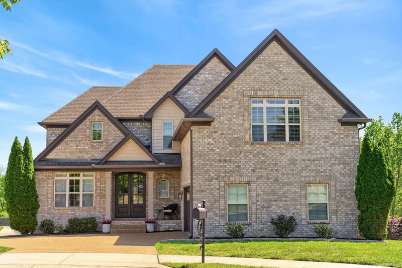 1034 Five Coves Trce, Gallatin, TN 37066