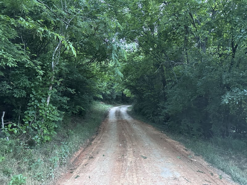 1820 New Hwy 7, Columbia, TN 38401