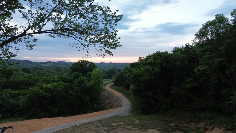 1820 New Hwy 7, Columbia, TN 38401