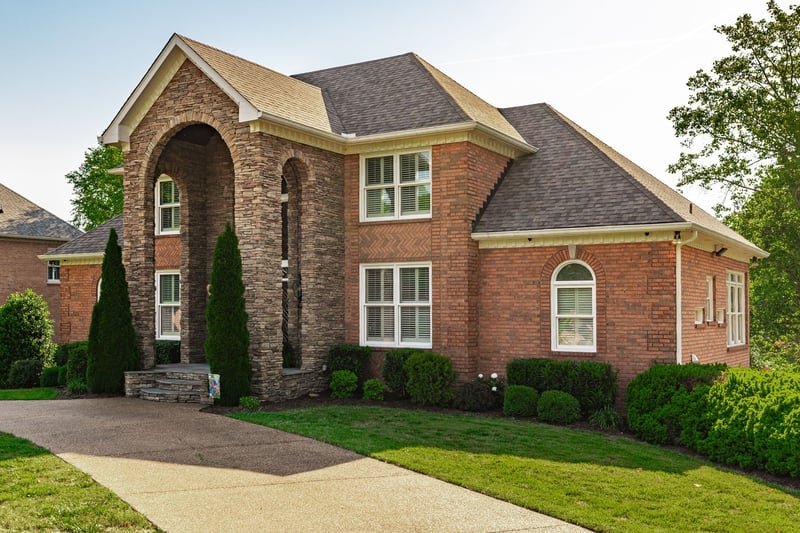 137 Mimosa Dr, Gallatin, TN 37066